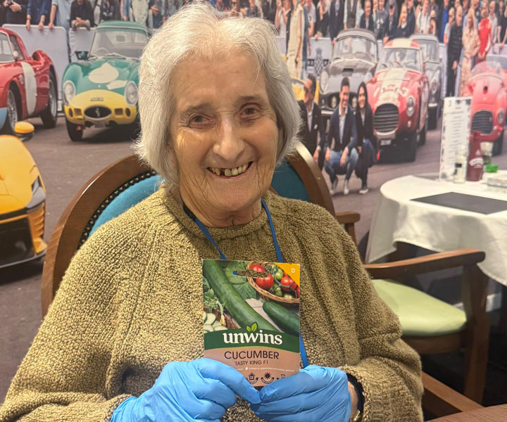 Dementia Care Transition - West Sussex Care Home - Manor Barn Care Home