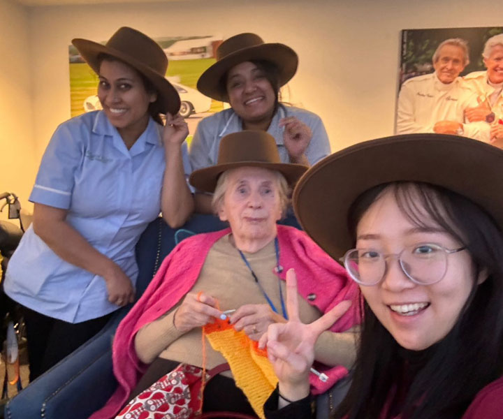 Transitioning To Dementia Care - West Sussex Care Home - Manor Barn Care Home