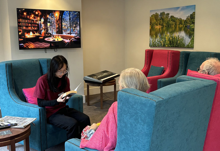 Best Care Home In West Sussex - Entertainment Room